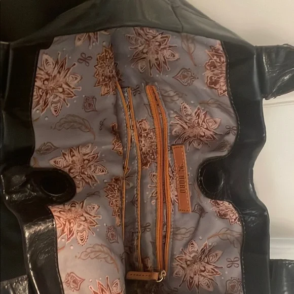 HOBO Classic Black Leather Tote - Picture 4 of 4